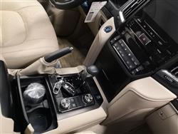 تۆیۆتا لاند کروزەر